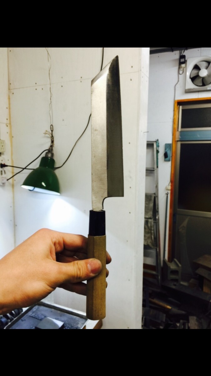 薄刃包丁です。