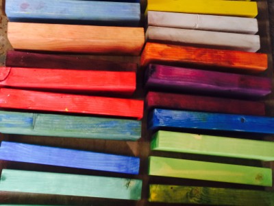 棚を作っています