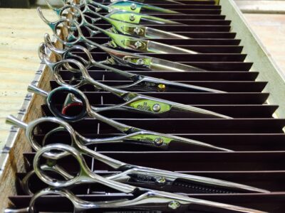 トリミングシザー